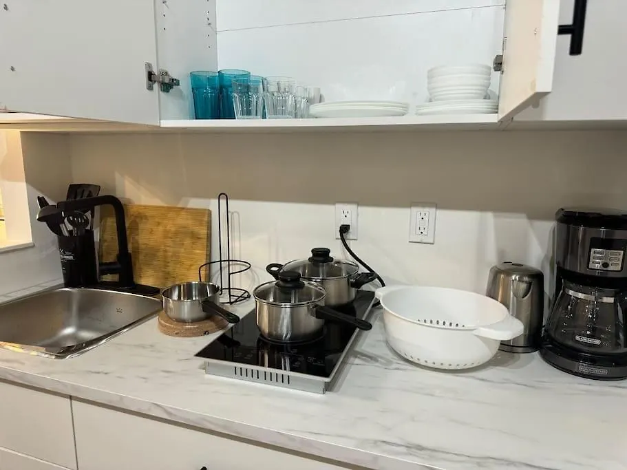 1 Bd Motel Condo With Kitchenette - 14 Edmonton 0*,