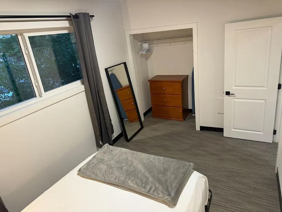 1 Bd Motel Condo With Kitchenette - 14 Edmonton 0*,  Canada